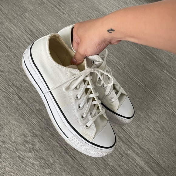 Chuck Taylor All Star Lift Platform Converse - Picture 2 of 5